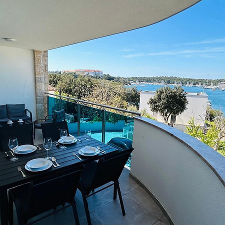 Seascape Deluxe Residence Pjescana Uvala Extérieur photo