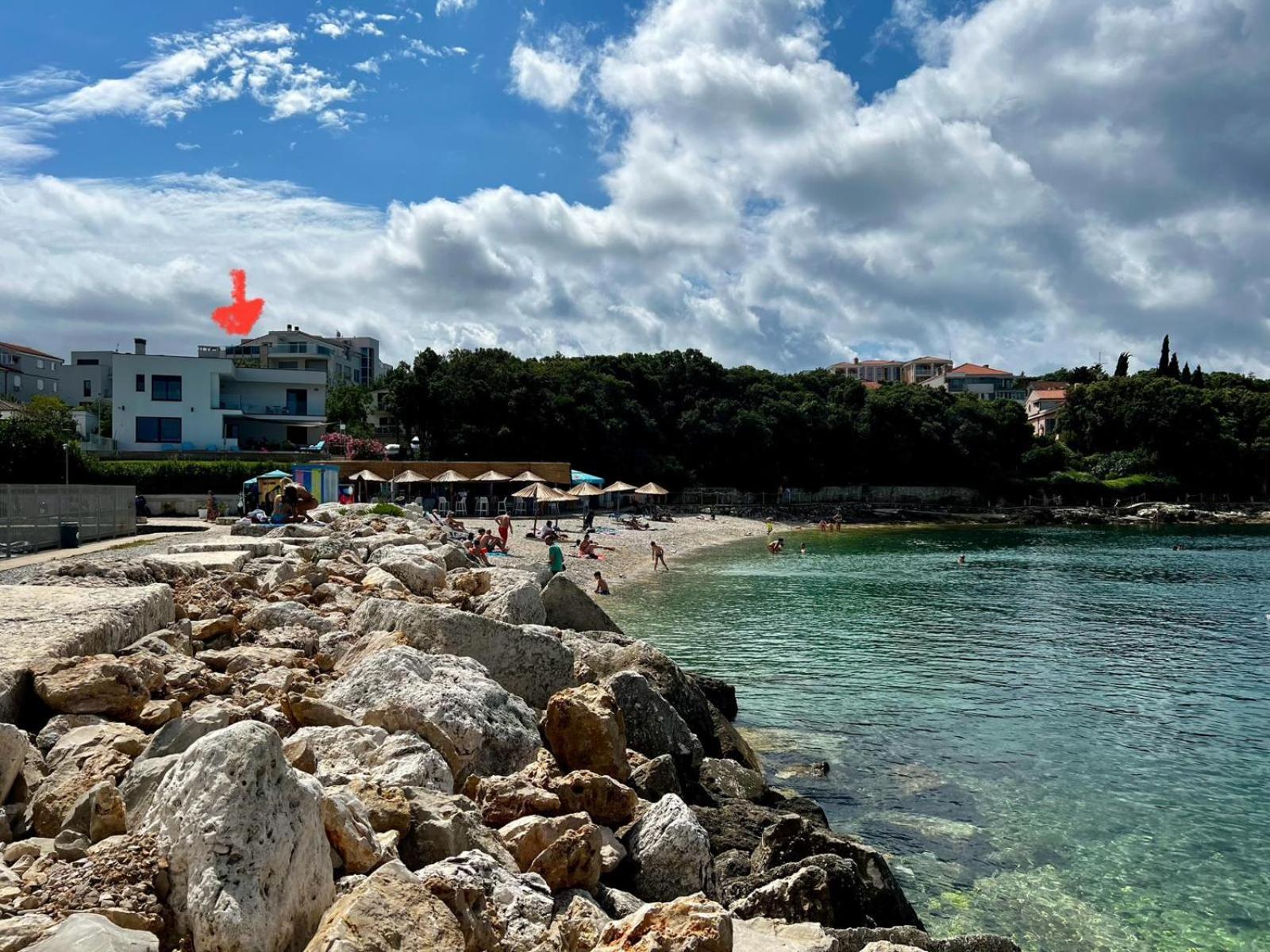 Seascape Deluxe Residence Pjescana Uvala Extérieur photo